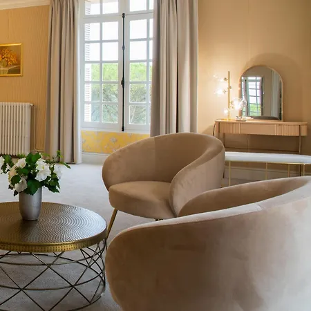 Chateau De Roques Teilhet (Ariege)