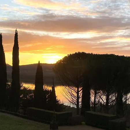 Chateau De Roques 3*