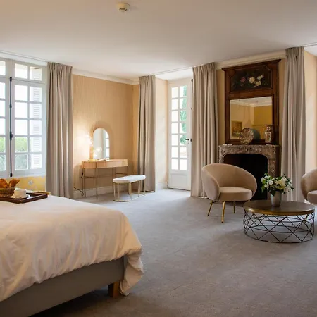 Hotell Chateau De Roques Teilhet (Ariege)