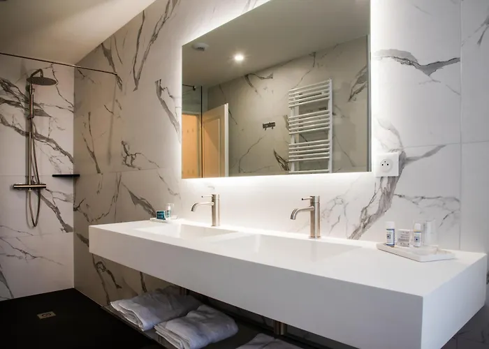 酒店 Chateau De Roques Teilhet (Ariege)